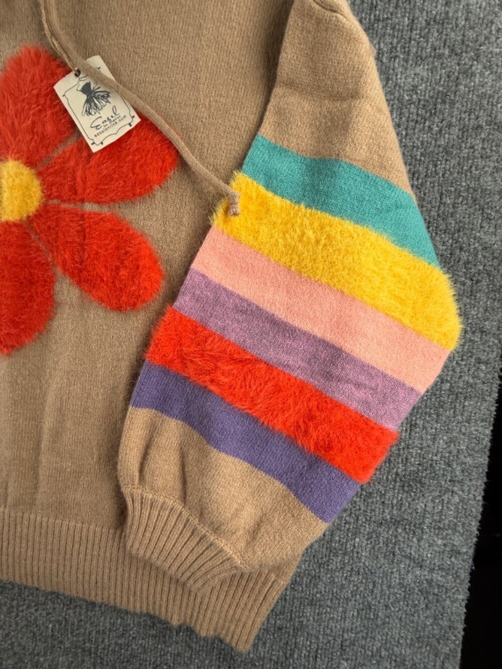 NWT Easel Sweater Beige Colorful Floral Soft Acrylic Blend Large Knit Hooded - Picture 3 of 15